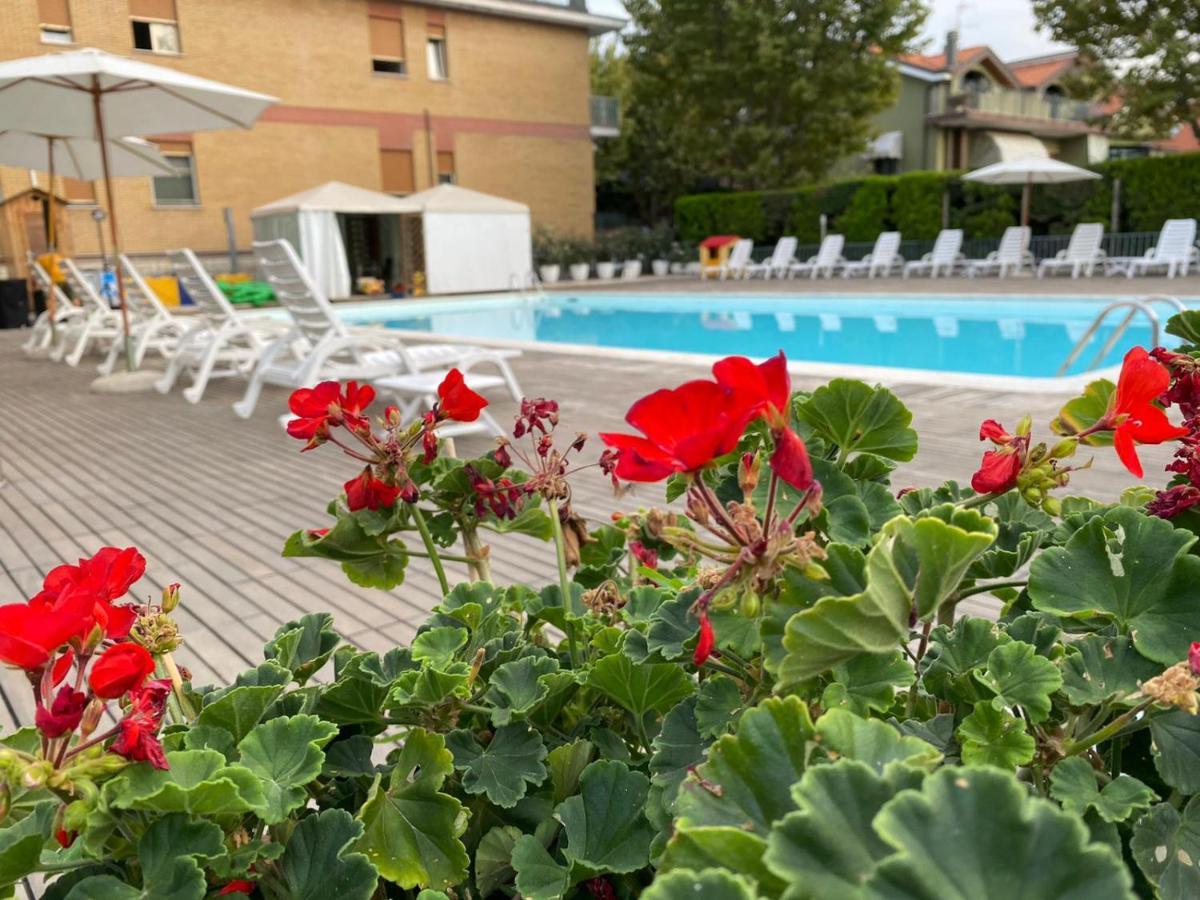 Hotel St. Moritz Bellaria-Igea Marina Luaran gambar