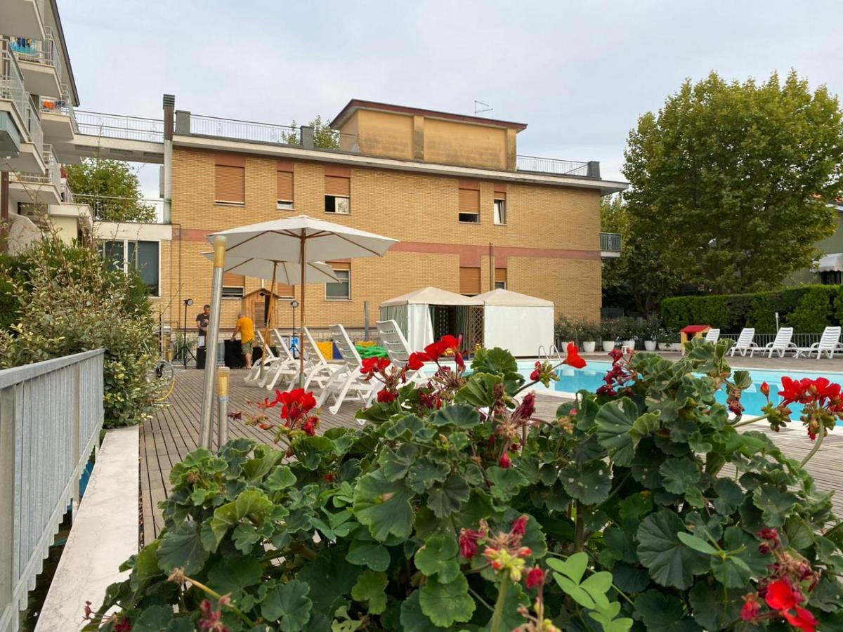 Hotel St. Moritz Bellaria-Igea Marina Luaran gambar